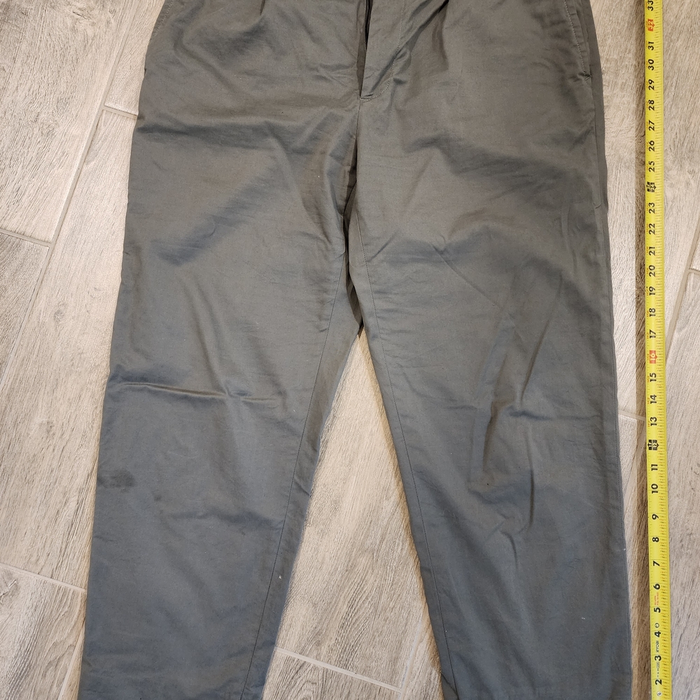Banana Republic Men's Charcoal Chinos